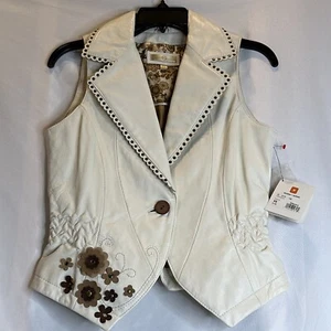 Wilson Leather Ivory Vest Women’s XS Studded Luxurious Premium Made NWT $158 - Picture 1 of 10