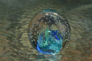 Caithness Collector's Club Paperweight, "Reflections", "Colin Terris 1993", L04 - Picture 1 of 6