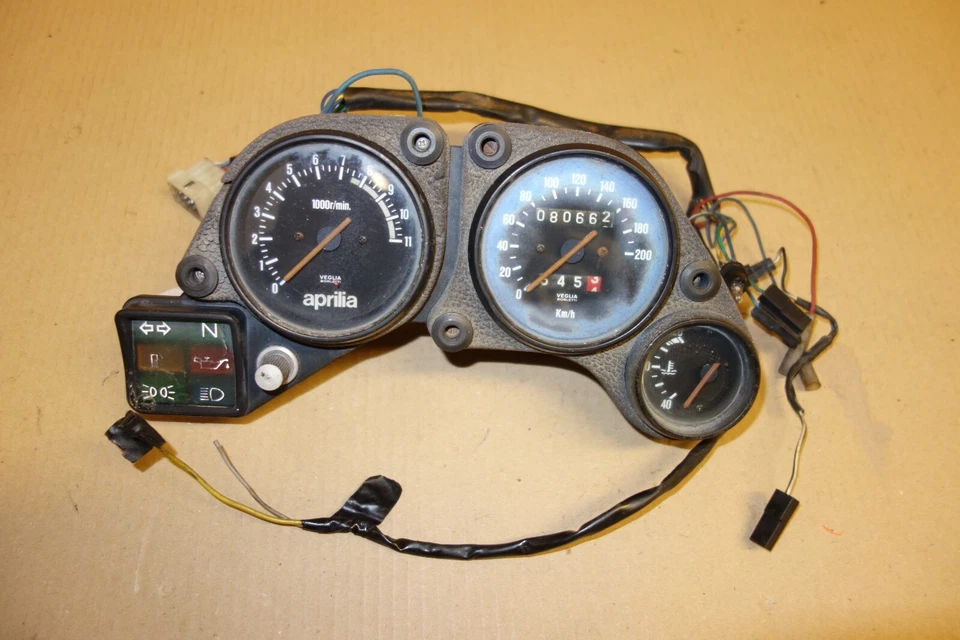 APRILIA Pegaso 650 1995-1997 Modelos Velocímetro Velocímetro Relojes Medidores Foto 1 de 4