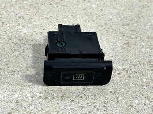 94 01 ACURA INTEGRA DASHDEFROST DEFOG SWITCH BUTTON CONTROL BLACK OEM - Picture 1 of 3