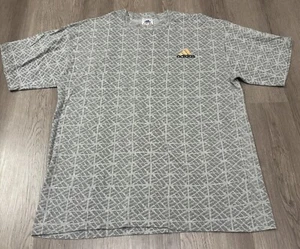 Vintage Adidas AOP T-Shirt geometrisches Muster grau Herren große drei Streifen Y2K - Bild 1 von 4
