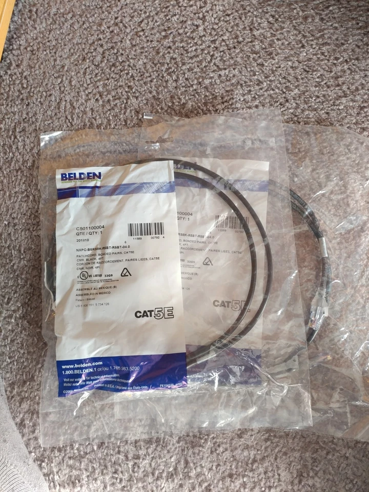 4FT  Belden cat5e Patchcordcable - Image 1 of 1