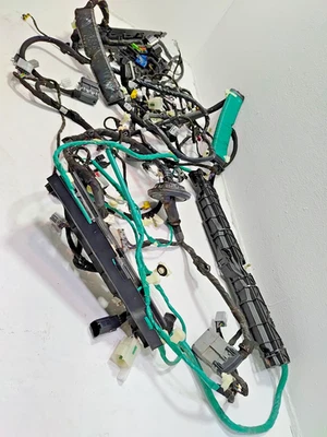 2018-2019 FORD F-150 2.7L FRONT ENGINE MOTOR WIRE WIRING HARNESS W/ FUSE BOX OEM - Image 1 of 4