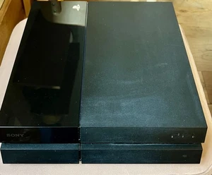 Sony PlayStation 4 PS4 Console 2Tb Upgraded Boxed + Controller CUH-1003A - Picture 1 of 15