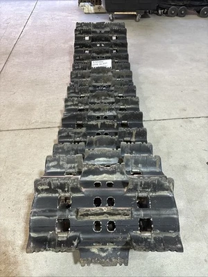 2006 skidoo summit 800 snowmobile tread track 504152537 372 - Image 1 of 4