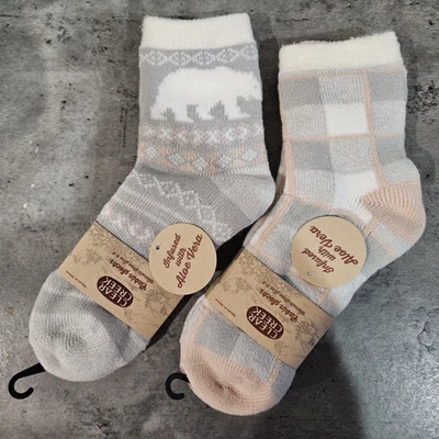 NEW! 2 Pair C.W. Hart Women's Cabin Socks Infused with Aloe Vera, Size 5-9 - Image 1 of 2