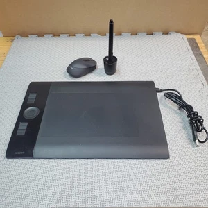 Wacom Intuos4 con ratón y bolígrafo - Imagen 1 de 5