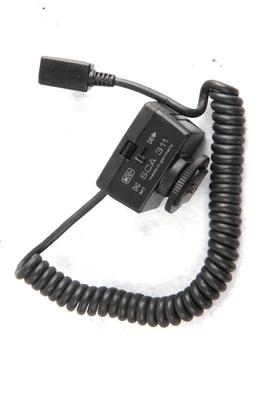 METZ MECABLITZ  flash adapter SCA 311 M1 for Canon (system sca300) - Image 1 of 2