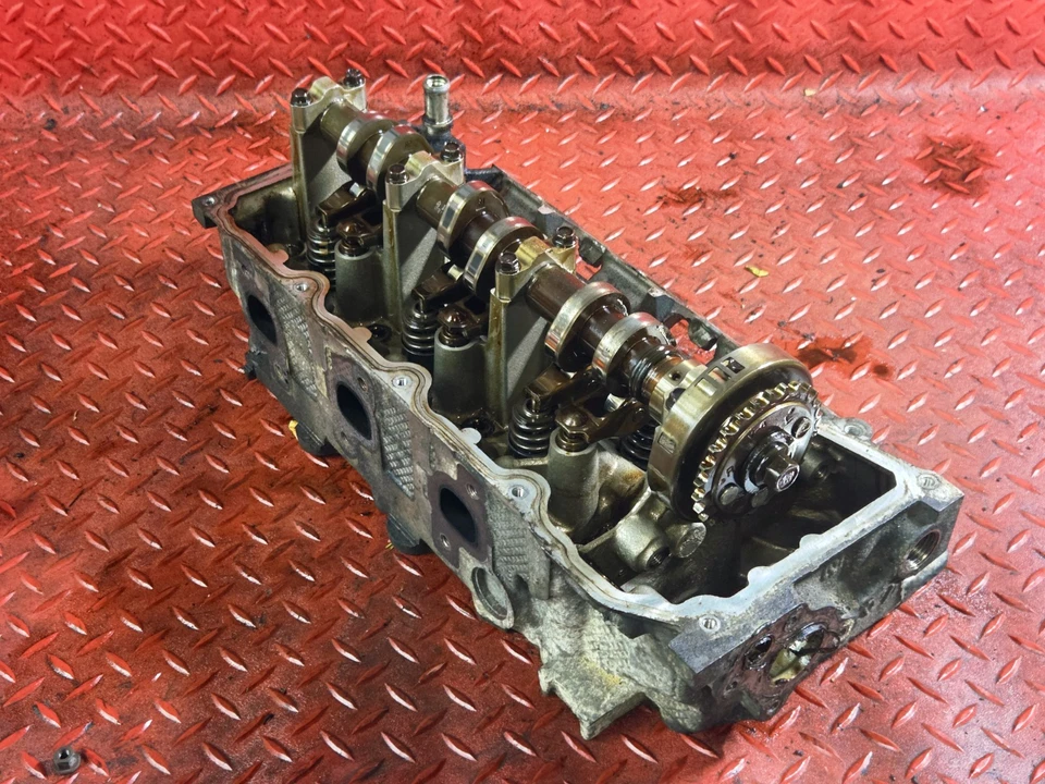 Правый цилиндр 2007-2012 годов выпуска для Jeep Liberty Commander 3,7 л 53021941AB ИЗЯЩНЫЙ - Изображение 1 из 4