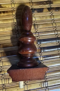 Architektonische Bergung gedrechselt Endholz Kirsche 7,25" hoch Mehrzweck aufgearbeitet - Bild 1 von 5