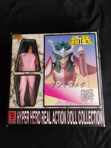 * SAINT SEIYA - HYPER HERO REAL ACTION DOLL - SHUN KNIGHT OF ANDROMEDA 027 - Picture 1 of 7