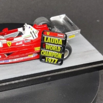 Pitboard 1:43 1:18 1:24 1:64 Lauda 312T2 ferrari 312 T2 1977 WC ixo minichamps - Bild 1 von 4