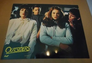 THE OUTSIDERS - ORIGINAL TARJETA DE LOBBY FRANCESA - 1983 - DIANE LANE/MATT DILLON - Imagen 1 de 1