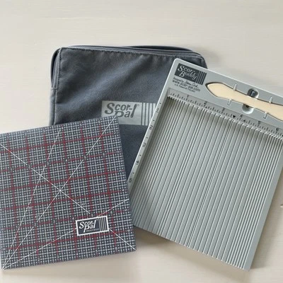 SCOR-PAL Scor-Buddy 评分工具 6.5x6.5 切割垫 批量 包括手提袋 — 第 1/3 张图片