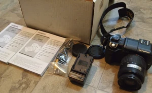 Olympus E-300 Evolt 8MP Autofocus Digital SLR with 14-45mm Lens - Picture 1 of 10