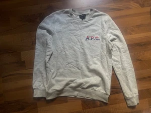 A.P.C. APC Sweatshirt Hellgrau mit Aufdruck Gr. S Top Zustand - Bild 1 von 1