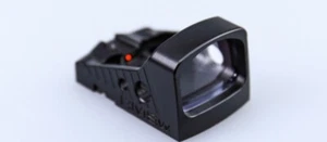 Shield Sights RMSw 4 or 8 MoA Red Dot Reflex Sight WATERPROOF - Picture 1 of 7