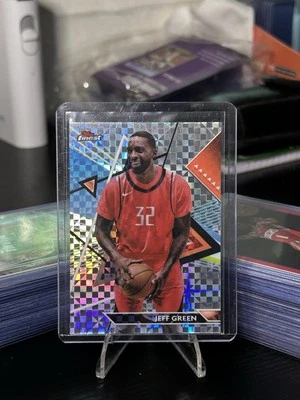 2023-24 Topps Finest Uncommon 123 Jeff Green Checkerboard Foto 1 de 2