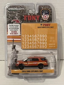 Greenlight 1:64 FDNY 2016 Ford Explorer 'Decals' - Picture 1 of 3