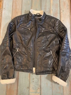 Chaqueta de cuero negra vintage Chaps para mujer talla S chaqueta de motocicleta Foto 1 de 2