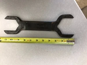 Hood 111 Closet wrench 2" - 1 1/4" - NOS - Picture 1 of 5