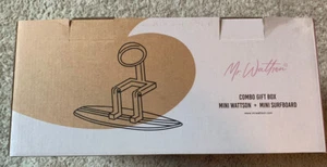 MR. WATTSON MINI USB LAMP + MINI SURFBOARD STAND FASHION BLACK - Picture 1 of 7
