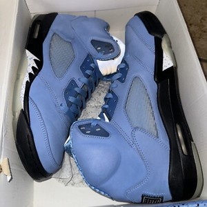 Size 10 - Nike Air Jordan 5 Retro SE Mid UNC University Blue/Black-White Sneaker