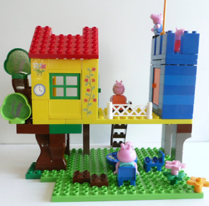 PlayBIG Bloxx  - Peppa Pig - Baumhaus - Spielhaus - mit viel Zubehör -