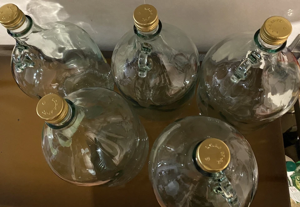 DAMIGIANE BOCCIONI  5 LITRI VETRO TRASPARENTE per olio o vino 5 pezzi - Immagine 1 di 1