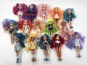 Lote de 15 muñecas Rainbow High con ropa zapatos pelo colorido articulado MGA - Imagen 1 de 14