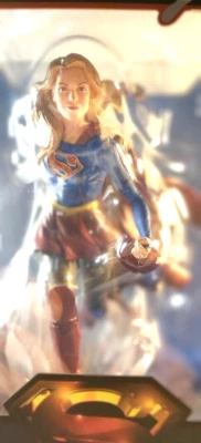 SUPERGIRL / DC Gallery PVC Diorama / Melissa Benoist / CW TV Show / ¡Como nuevo en caja! Foto 1 de 4