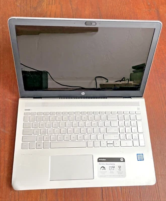 HP 15-3168ngw Laptop AMD E2-9000e RADEON R2 4GB RAM 500GB HDD 2242 - Image 1 of 4