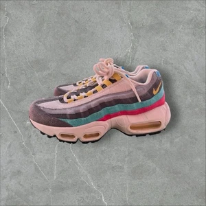 Nike Air Max 95 SE Schuhe Air Sprung Grau Aqua Pink DN4371-001 Jugend Größe 7Y - Bild 1 von 8