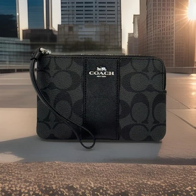 Muñequera Coach 58035 con cremallera en esquina grafito negra lona exclusiva - nueva con etiquetas Foto 1 de 4