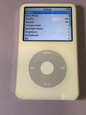 Apple iPod Classic 5th Gen A1136 30GB White Battery Holds Charge - Image 1 of 3