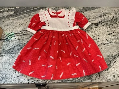 True Vintage Annie Little Orphan Red Girls Dress Size 4 Removable Apron - Image 1 of 4