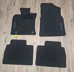Genuine OEM 2025 Camry HV Carpet Floormats PT206-03250T-02 -PT206-0325S-02 - Picture 1 of 8