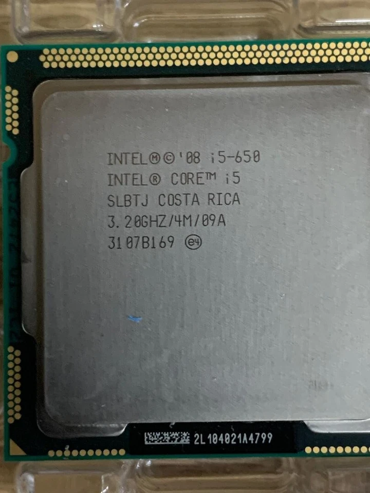 Lote de 2 Intel Core i5-650 SLBTJ Foto 1 de 1