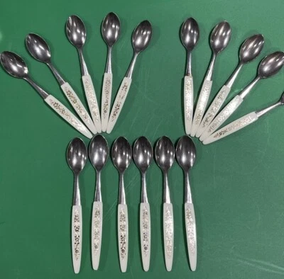 16 Decorative Golden Floral Leaf Handle Spoons Japan 4.5” - Image 1 of 4