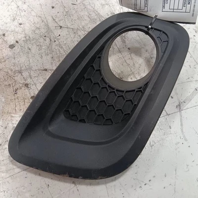 Passenger Right Grille 2 Door Lower Sport VIN B 7th Digit Fits 12-16 FIAT 500 - Image 1 of 4