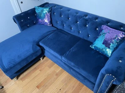 NAVY BLUE TUFTED VELVET SOFA AND LOVESEAT LIVING ROOM FURNITURE SET(local pickup - Image 1 of 4