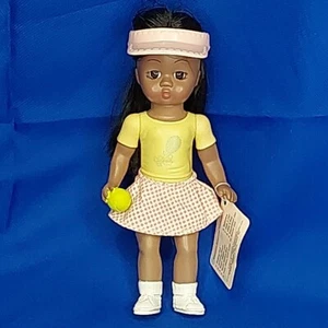 2005 Madame Alexander 5 pollici bambola McDonald's giocattolo tennista giallo rosa - Foto 1 di 12
