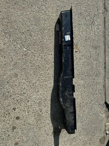 2017-2024 CHRYSLER GENUINE MOPAR LEFT SIDE SILL PANEL OEM 68227633AC - Picture 1 of 4