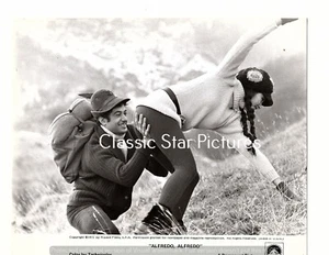 A455 Dustin Hoffman Stefania Sandrelli Alfredo, Alfredo 1972 lote de 2 fotos - Imagen 1 de 4