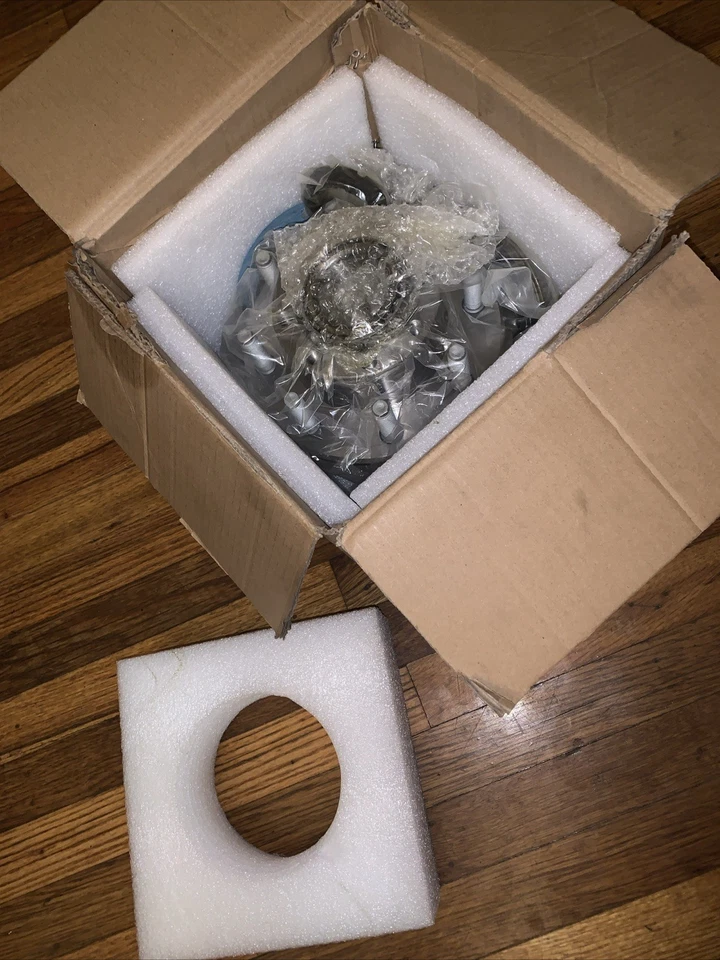 Conjunto de cojinete y buje de rueda trasera Dorman 952-324 para Dodge Ram 2012-2018 Foto 1 de 3