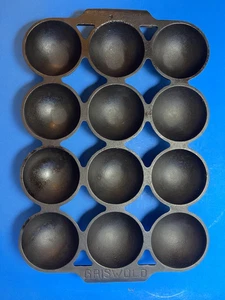 Antiguo Único #947 Griswold Hierro Fundido 12 Tazas Brownie Cake Pan No. 9 Listo 2 Uso - Imagen 1 de 13