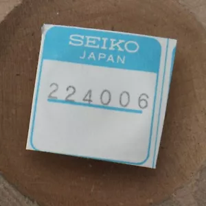 Seiko 7001A, 7005A Center Wheel w/ Cannon Pinion Watch Part 224006 NOS (C2D4) - Picture 1 of 2