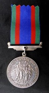 WW2 MEDAL CANADA: CANADIAN VOLUNTEER SERVICE MEDAL CVSM 1943-45 .800 FINE SILVER - Imagen 1 de 6