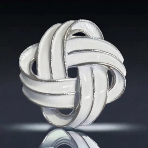 Lisner Brooch 1960s Mod  Enamel White Swirl Silver Tone Signed Vintage - Picture 1 of 9