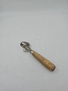 Vintage Dosenöffner aus Holz - Bild 1 von 12